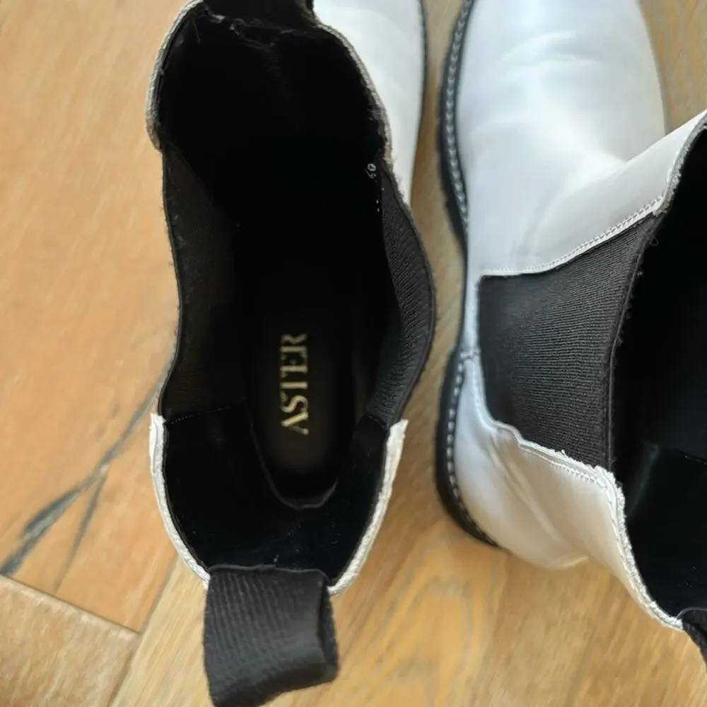Aster Chelsea Lug Sole Boots White Black Leather Size 8 - Picture 5 of 9